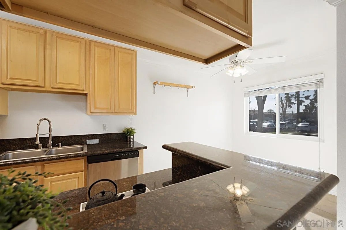 Condo for sale in La Mesa, CA 92101 
